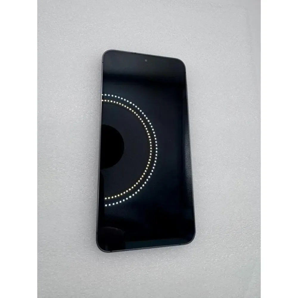 Samsung Galaxy S24 128GB S921U Fully Unlocked - Excellent condition